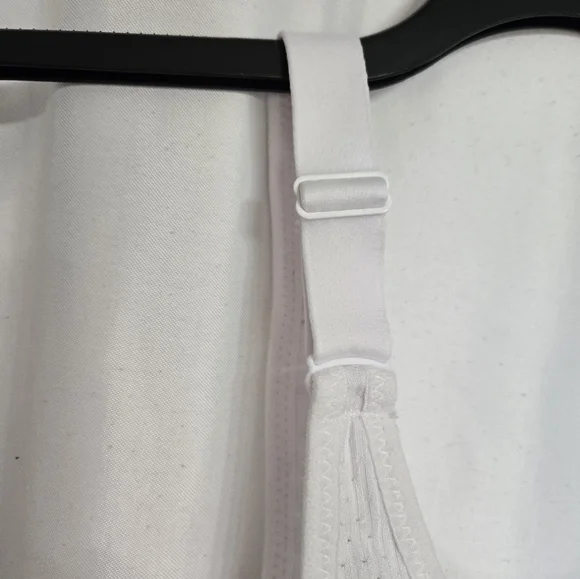 Glamorise Lift White Bra Adjustable Straps Size 38D - Picture 4 of 8